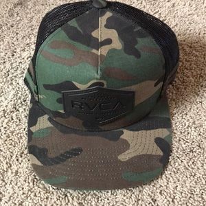 RVCA camo trucker hat never been used